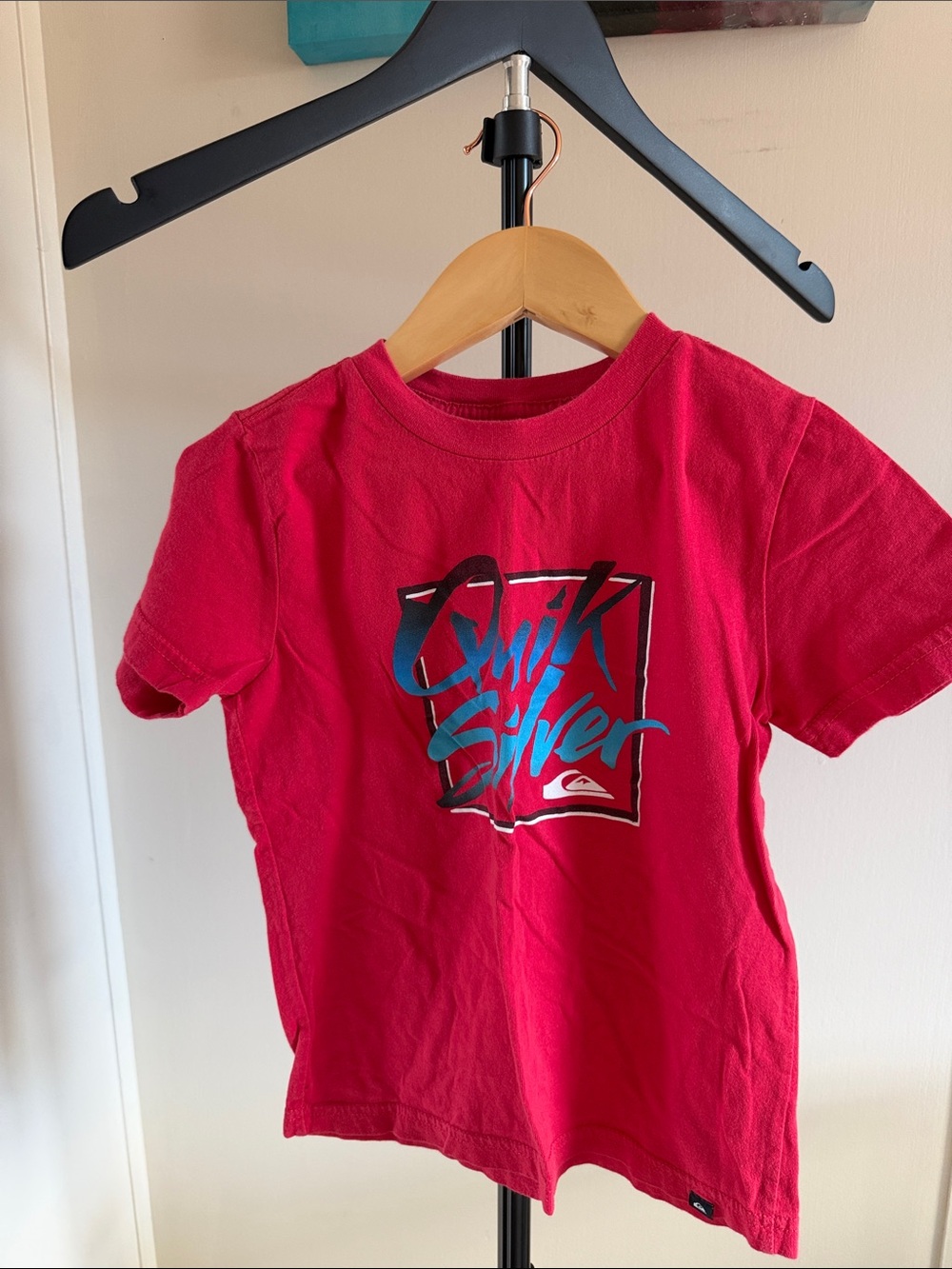 Quiksilver Boys Red Graphic T-Shirt Size M (6)